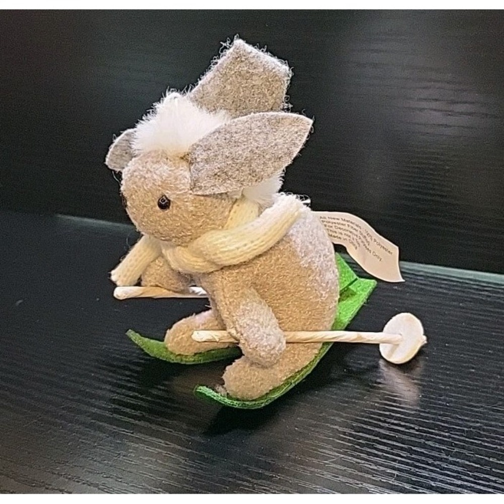 Vintage Holiday Lane Cozy Christmas Gray Skiing Mouse Ornament